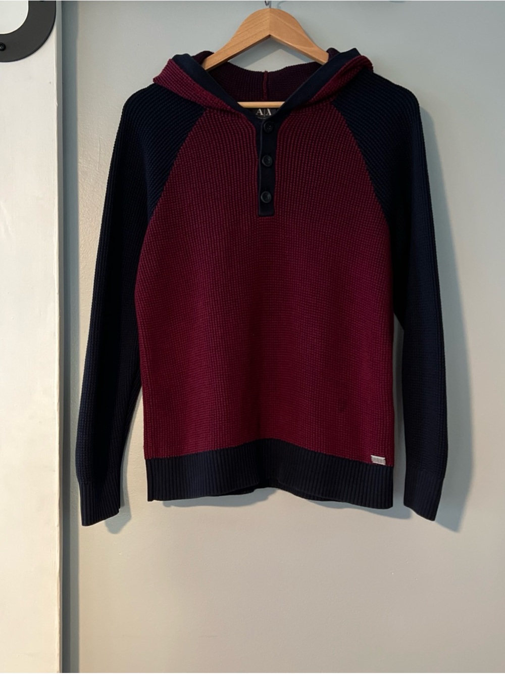 Armani Exchange A|X Hooded Henley Pullover Men’s M Sweater Navy Red Colorblock